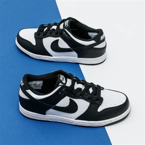 nike dunk low schwarz weiß kinder|Kinder Nike Dunk Schuhe.